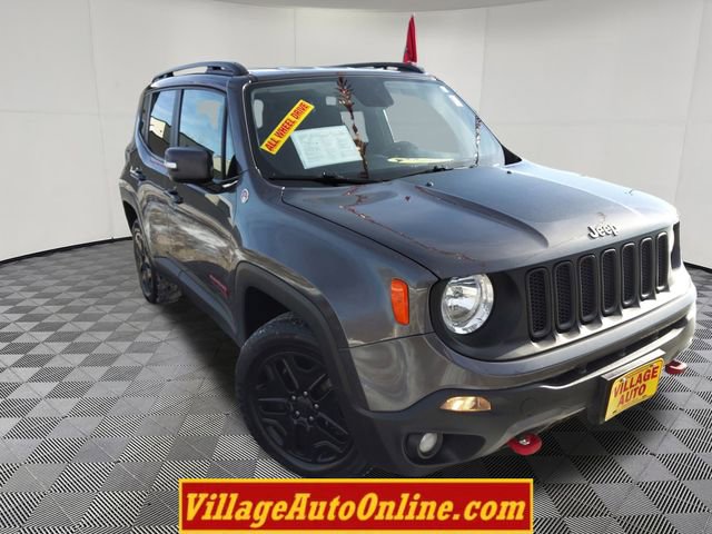 Used 2018 Jeep Renegade Trailhawk w/ Cold Weather Group II image 5