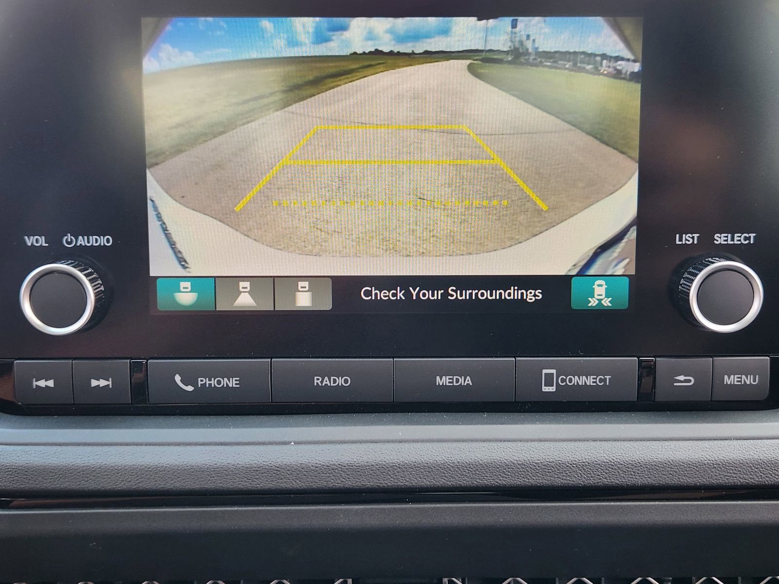 New 2025 Honda Accord SE image 16