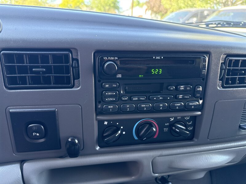 Used 2001 Ford F250 XLT RWD image 37