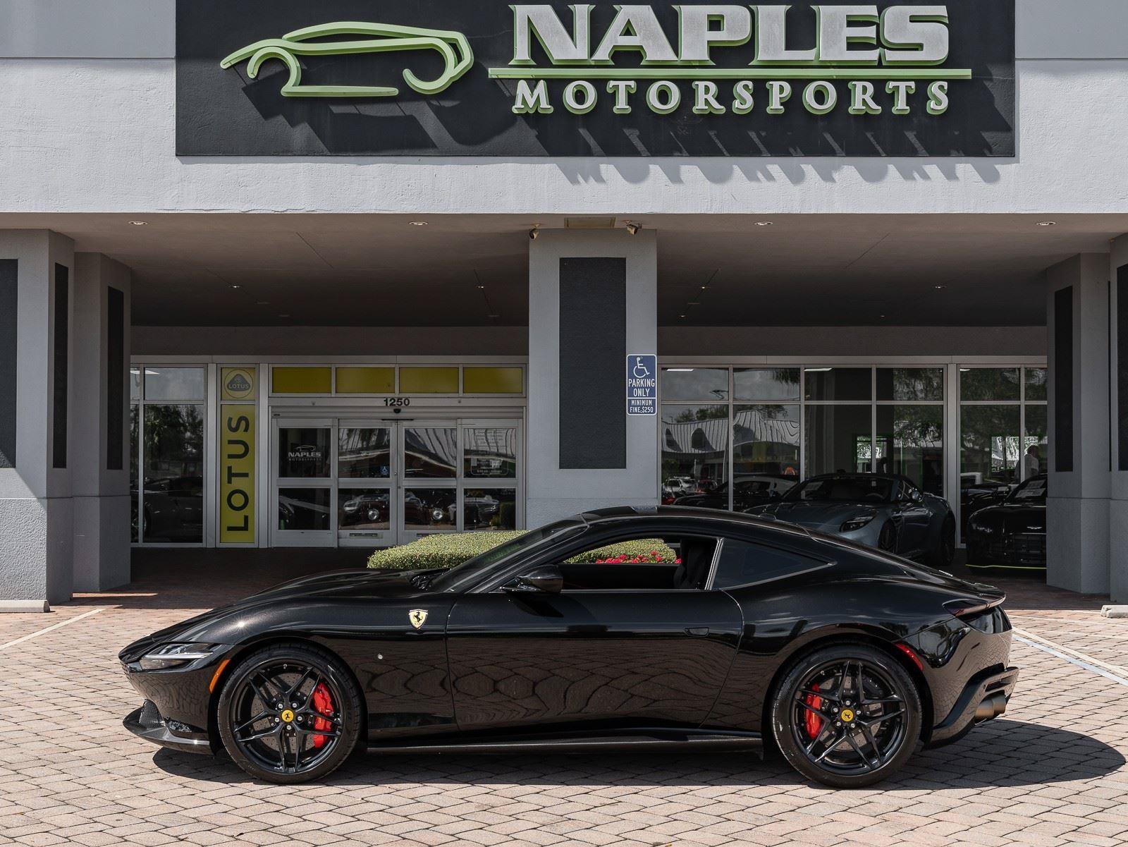 Used 2023 Ferrari Roma RWD image 28