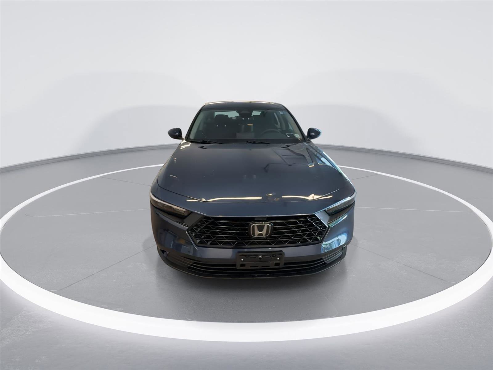Used 2023 Honda Accord EX image 2