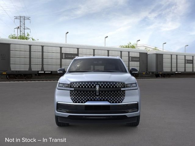 New 2026 Lincoln Navigator L Premier AWD/4WD image 7