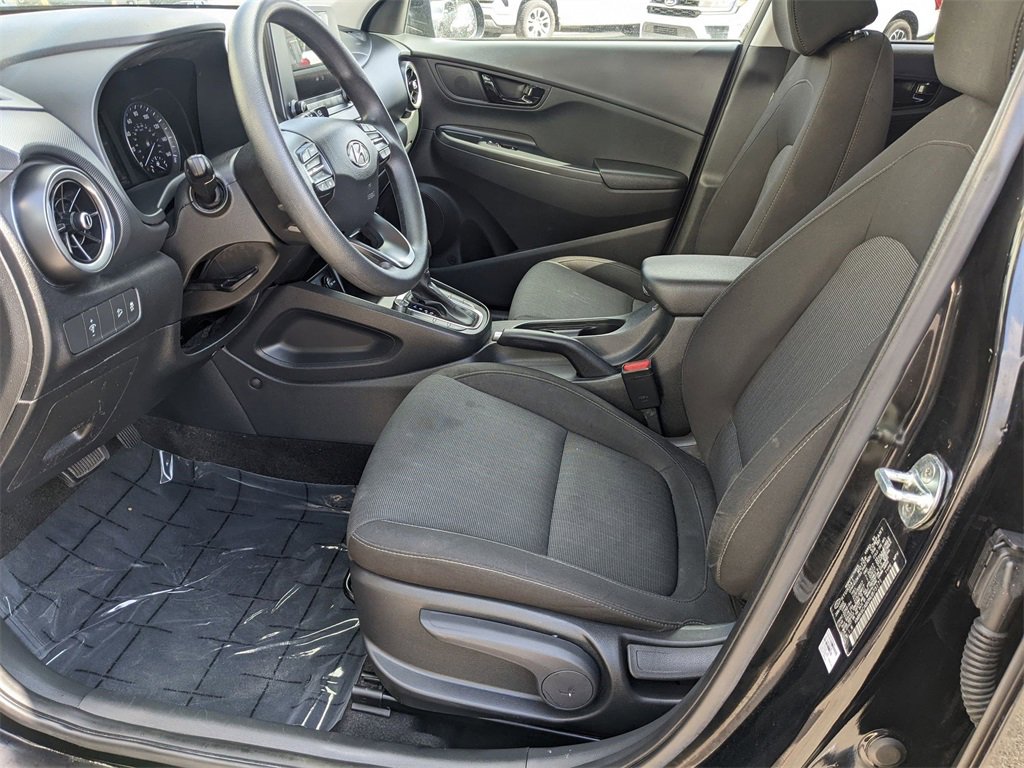 Used 2022 Hyundai Kona SEL image 11