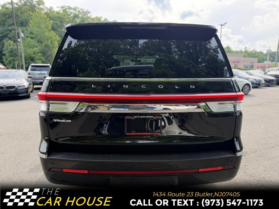 Used 2024 Lincoln Navigator Reserve AWD/4WD image 6