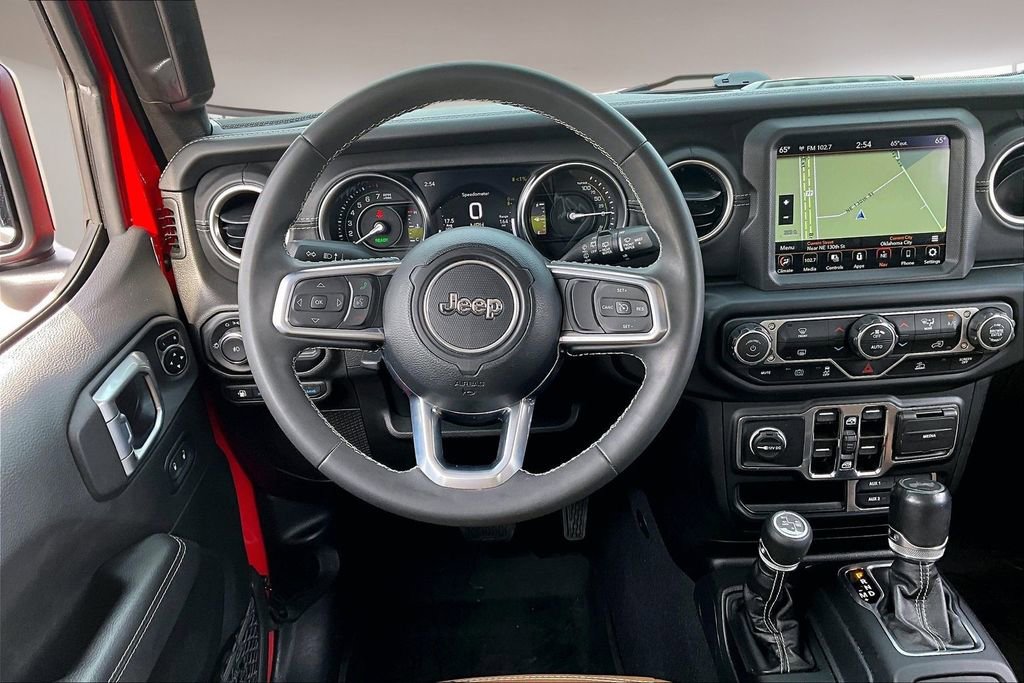 Used 2023 Jeep Wrangler Unlimited Sahara image 5