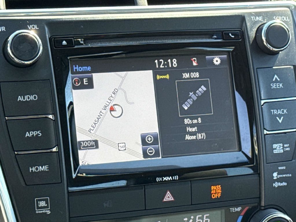 Used 2017 Toyota Camry XSE FWD image 32
