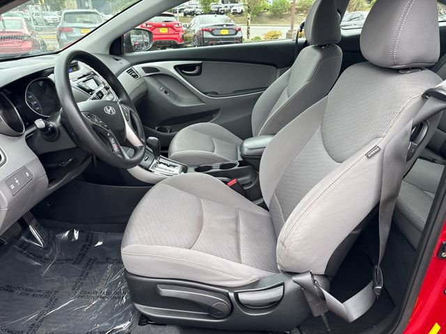Used 2013 Hyundai Elantra FWD image 16