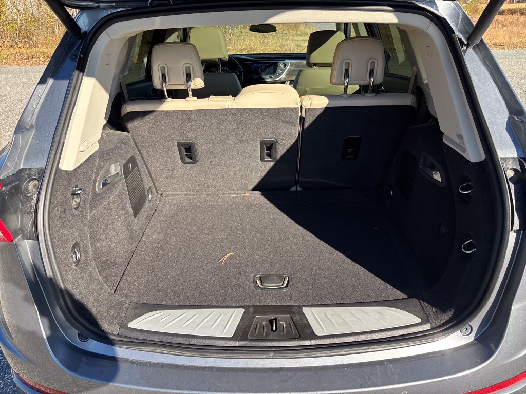 Used 2020 Buick Envision Premium AWD/4WD image 23