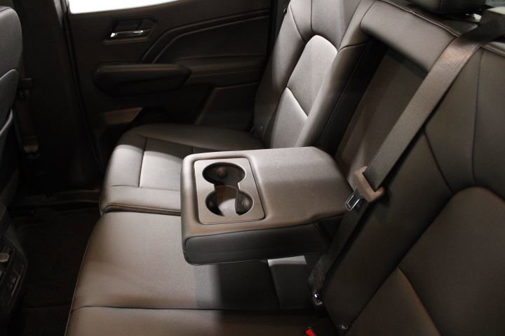 New 2026 GMC Canyon Elevation w/ Convenience Package image 27