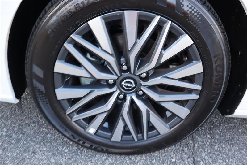 Used 2025 Nissan Altima 2.5 SV image 27