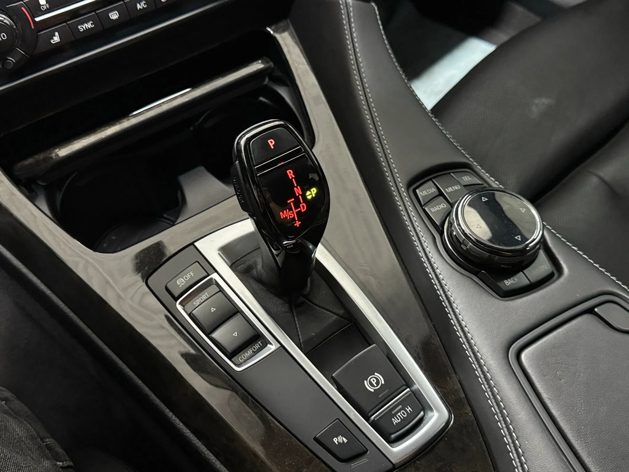 Used 2016 BMW 640i Gran Coupe image 27