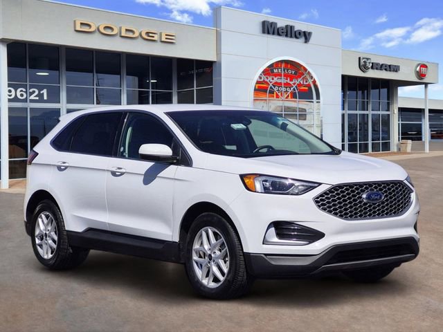 Used 2024 Ford Edge SEL image 2