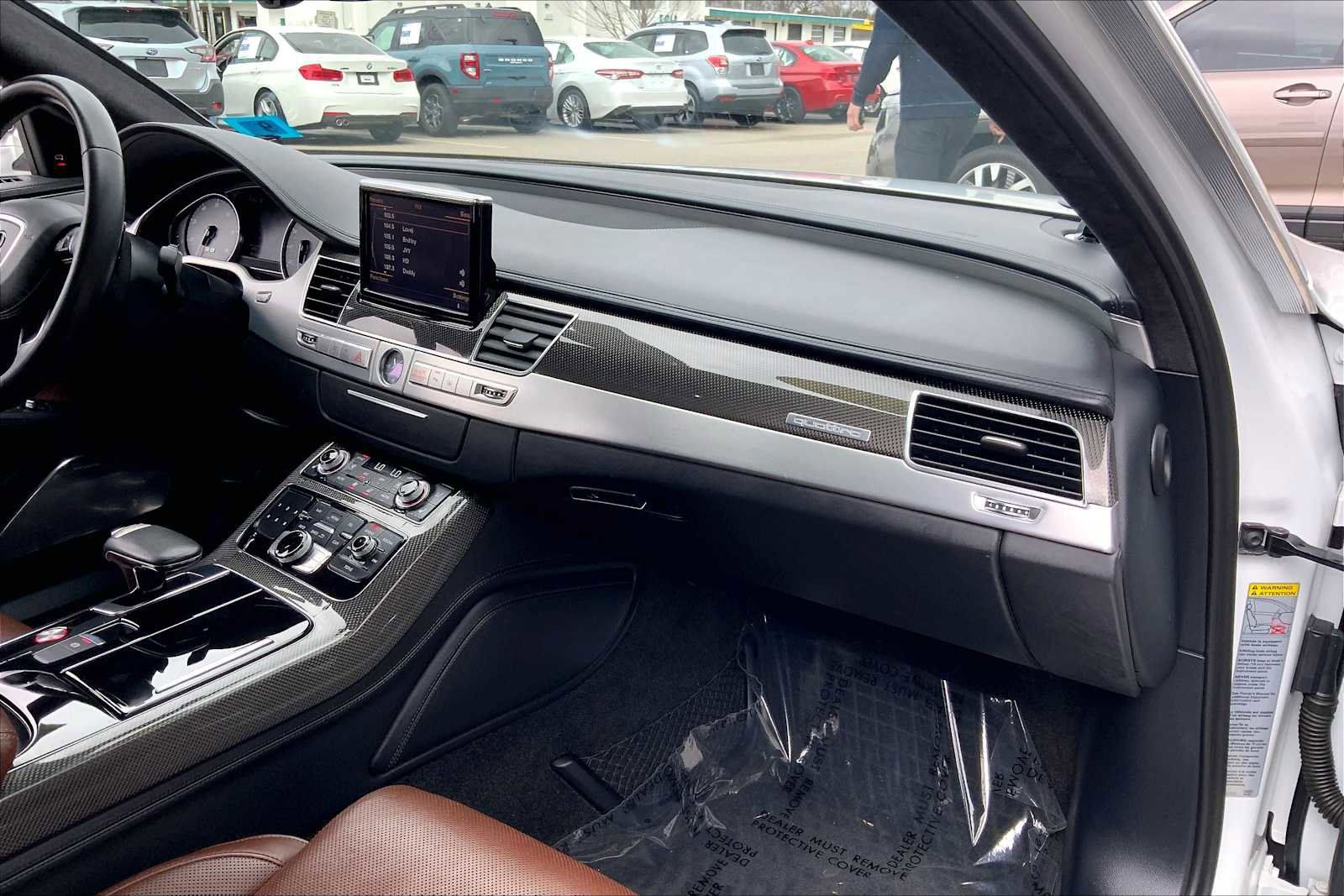 Used 2013 Audi S8 w/ Full Leather Pkg image 19