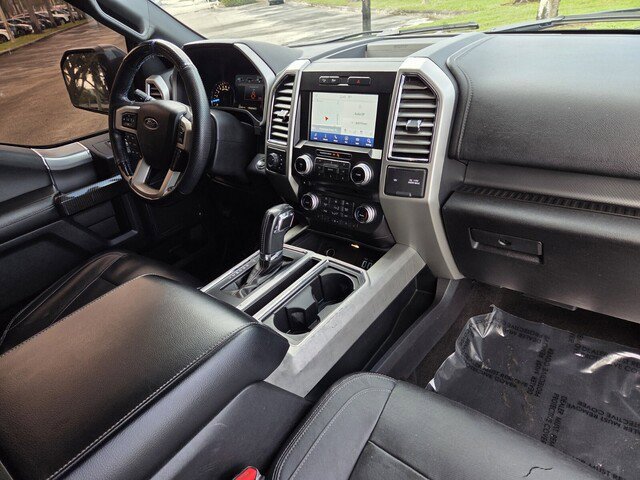 Used 2015 Ford F150 Lariat image 11