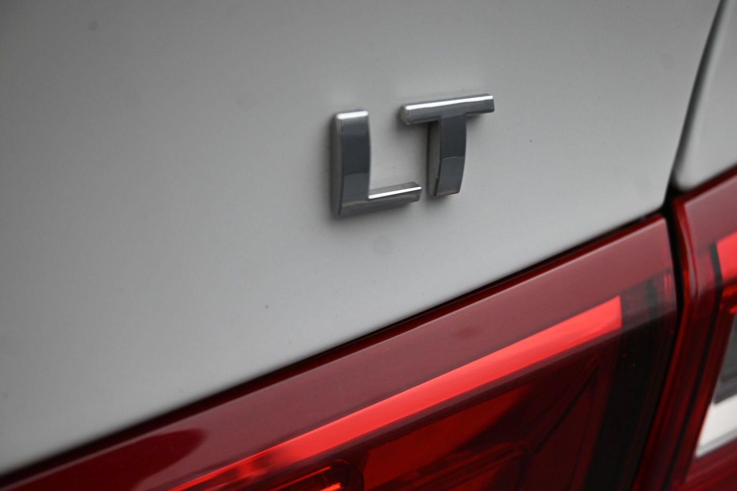 Used 2024 Chevrolet Malibu LT FWD image 27
