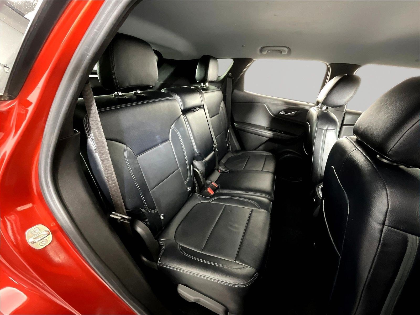 Used 2022 Chevrolet Blazer LT FWD image 25