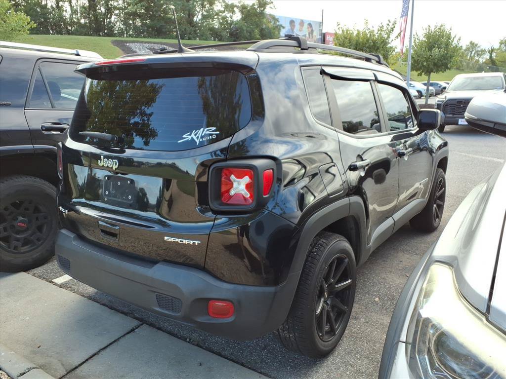 Used 2020 Jeep Renegade Sport AWD/4WD image 3