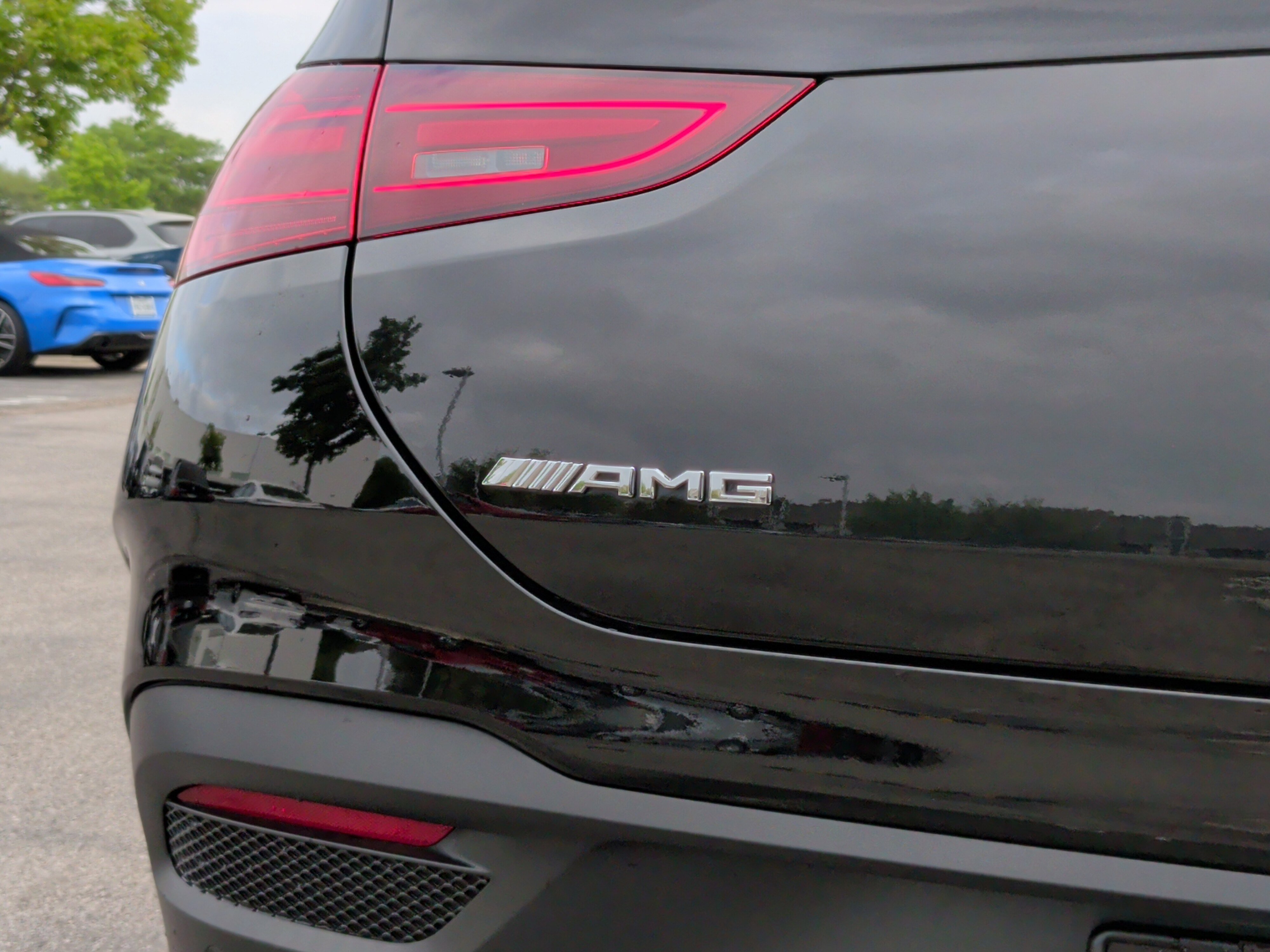 Used 2024 Mercedes-Benz GLE 53 AMG 4MATIC Coupe image 11