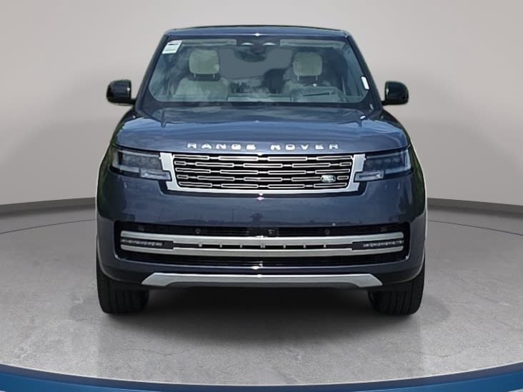New 2026 Land Rover Range Rover Long Wheelbase SE AWD/4WD image 2
