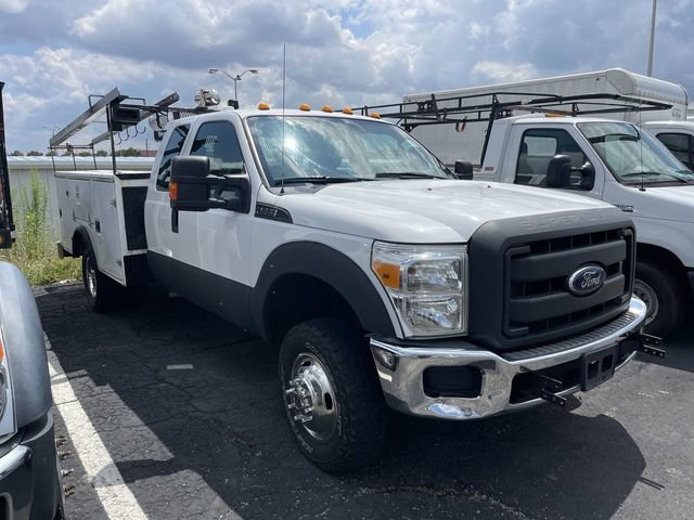 Used 2013 Ford F350 XL w/ PWR Equipment Group AWD/4WD image 2