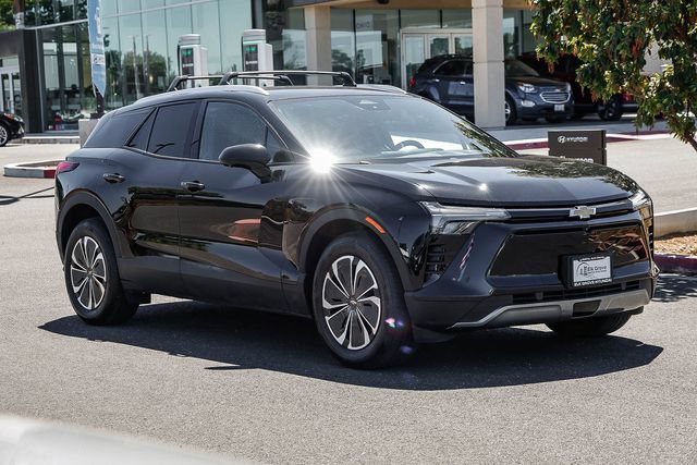 Used 2024 Chevrolet Blazer EV LT AWD/4WD image 6