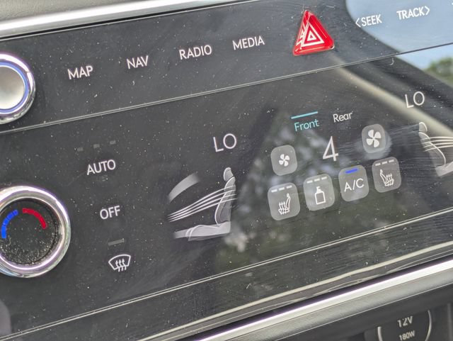 Used 2025 Genesis GV80 2.5T Standard AWD/4WD image 23