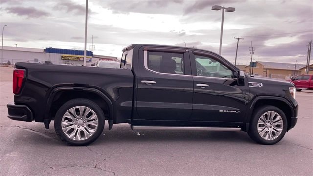 Used 2021 GMC Sierra 1500 Denali w/ Denali Ultimate Package image 2