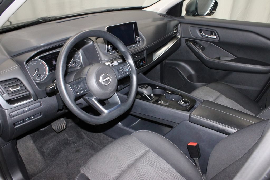 Certified 2024 Nissan Rogue SV AWD/4WD image 22