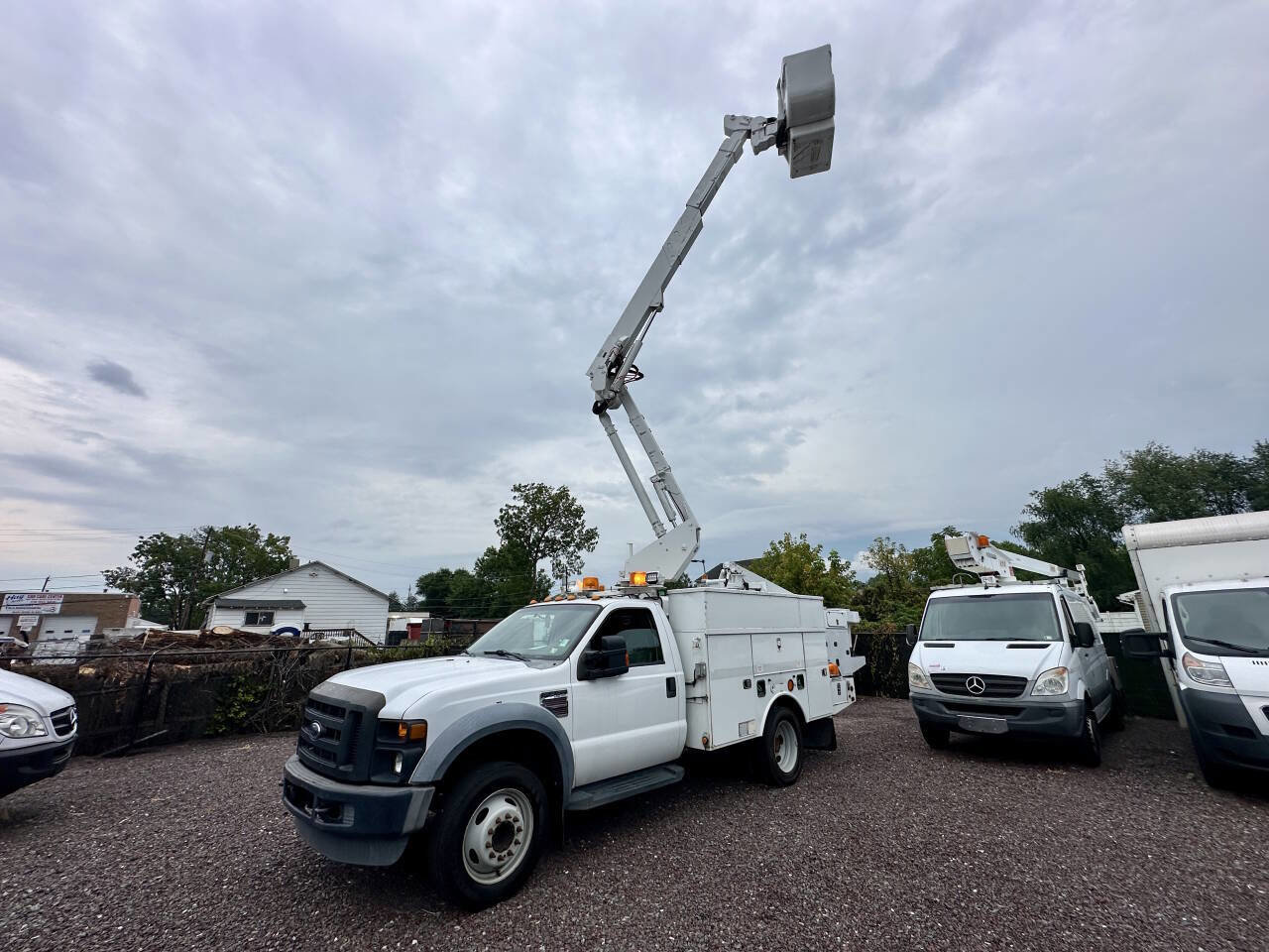 Used 2009 Ford F550 2WD Regular Cab Super Duty