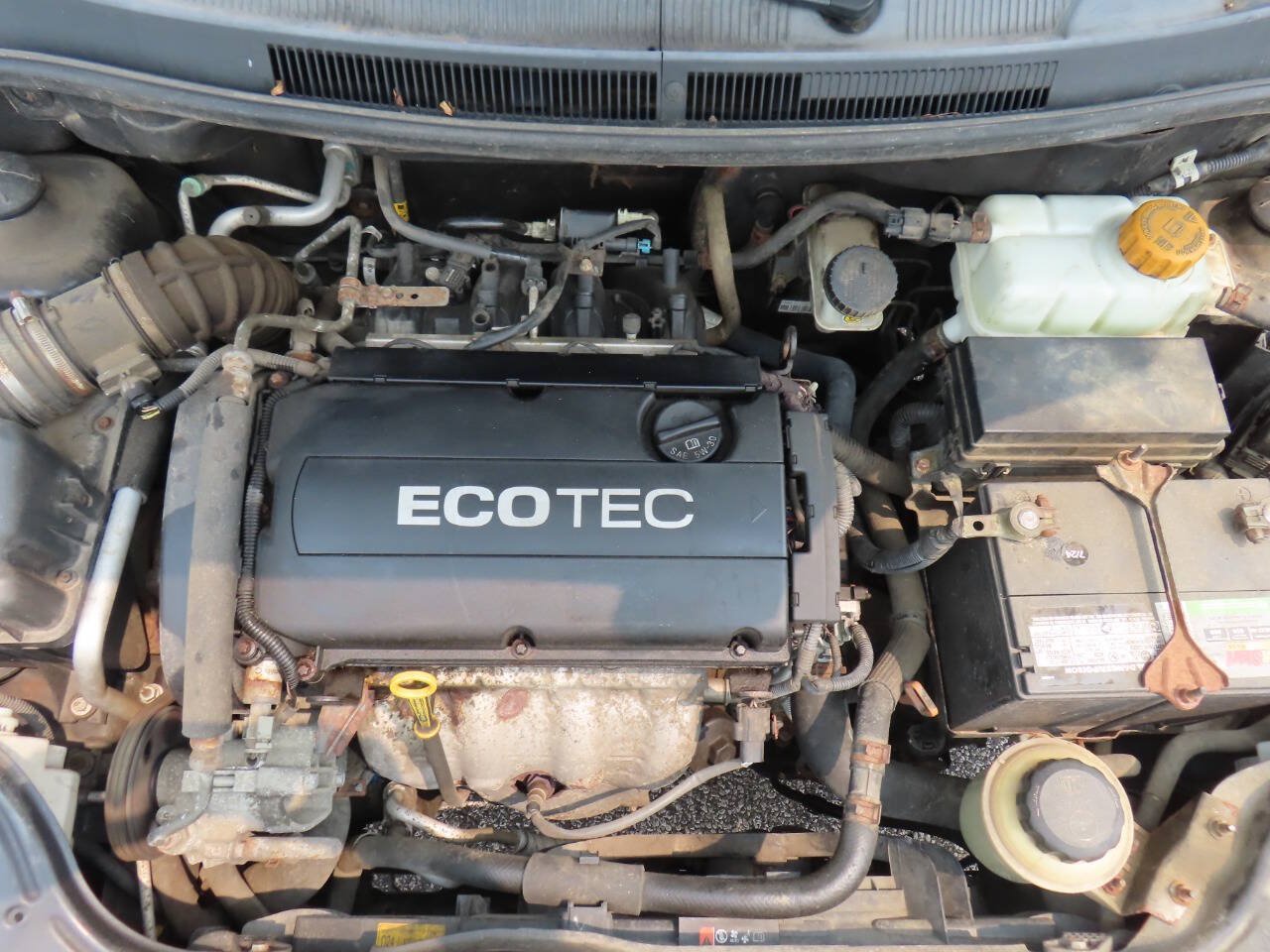 Used 2011 Chevrolet Aveo LT w/ Power and Convenience Package FWD image 10