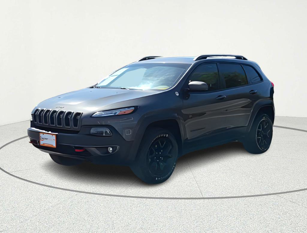 Used 2016 Jeep Cherokee Trailhawk w/ Leather Interior Group image 2