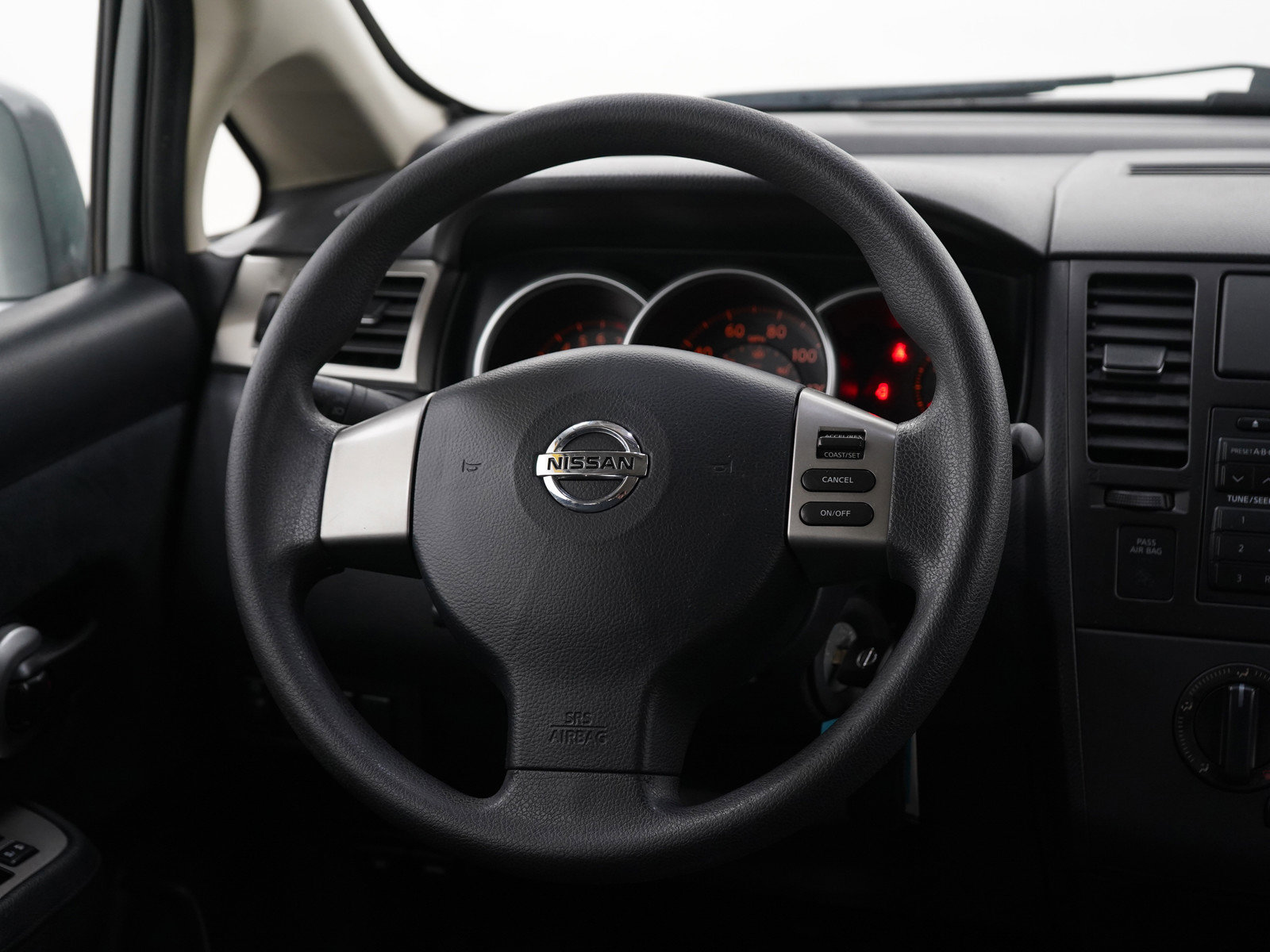 Used 2009 Nissan Versa 1.8 S w/ PWR Pkg image 14