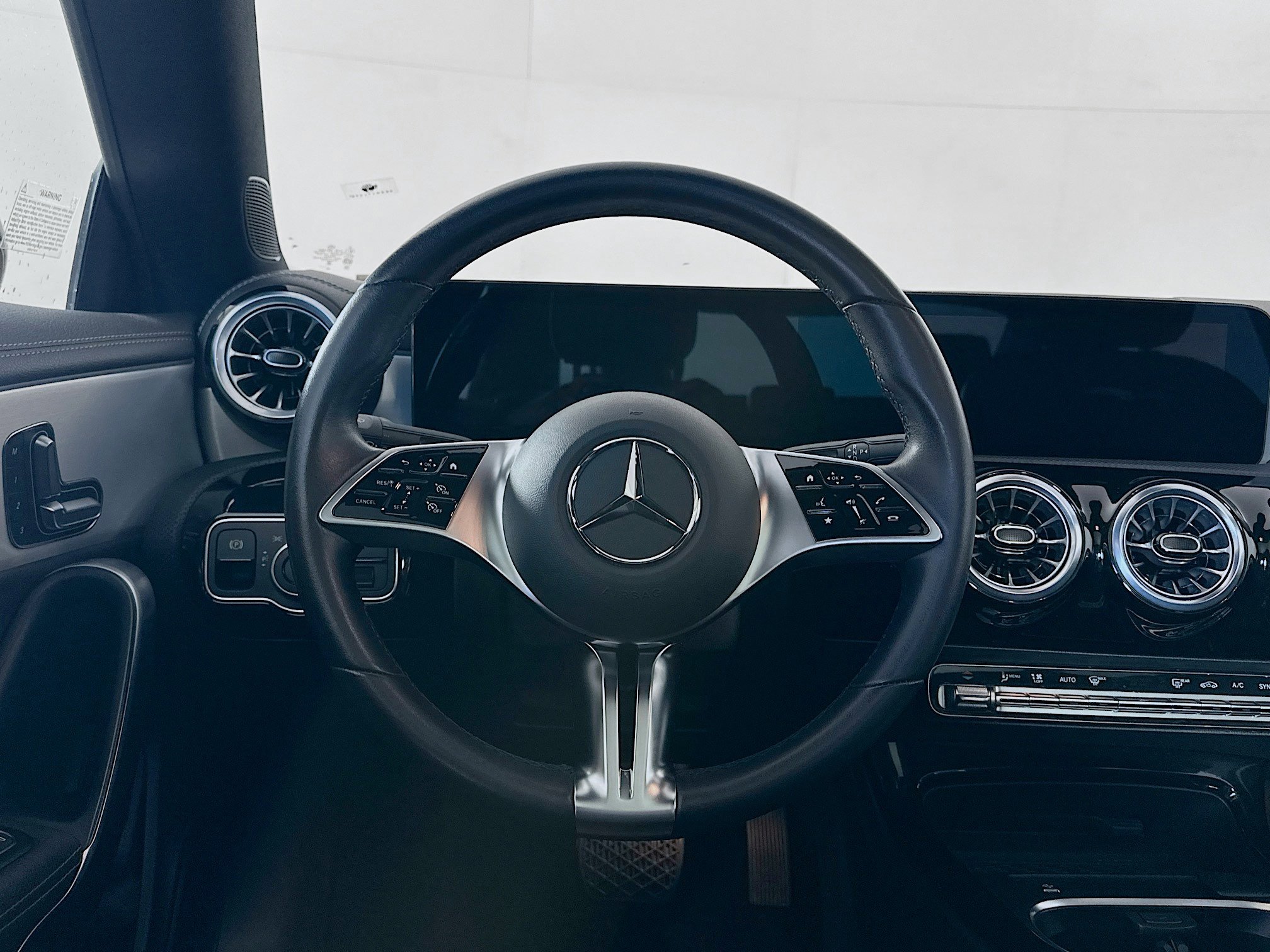 Used 2025 Mercedes-Benz CLA 250 image 18