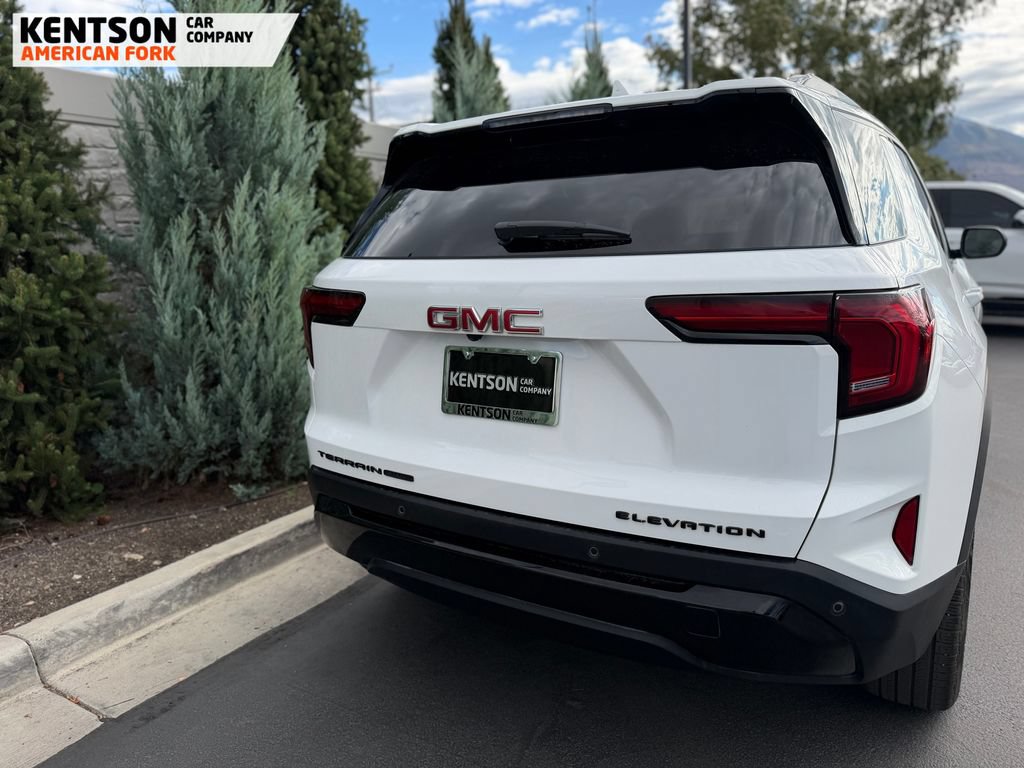 Used 2026 GMC Terrain Elevation w/ Elevation Premium Package AWD/4WD image 27