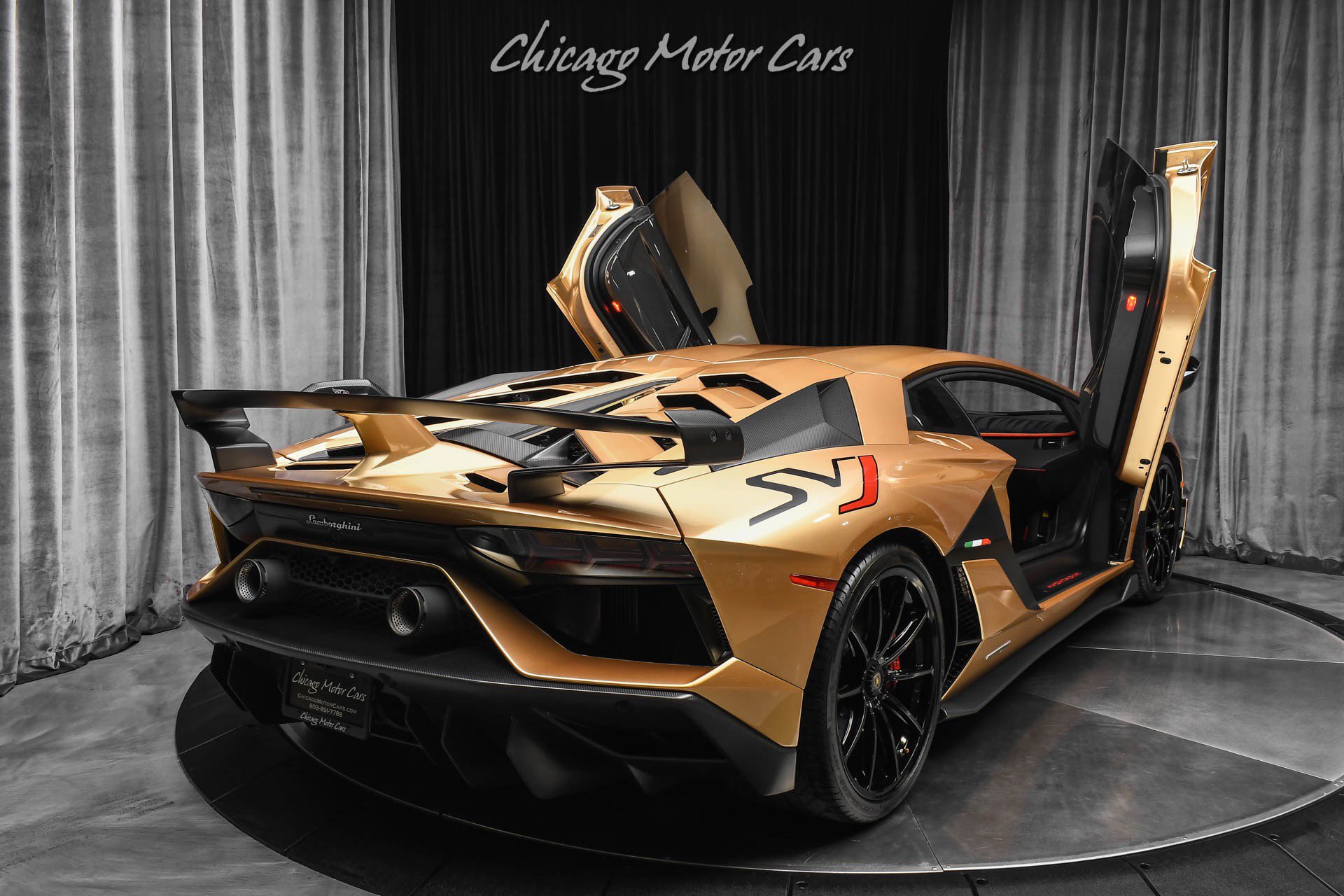 Used 2019 Lamborghini Aventador SVJ AWD/4WD image 48