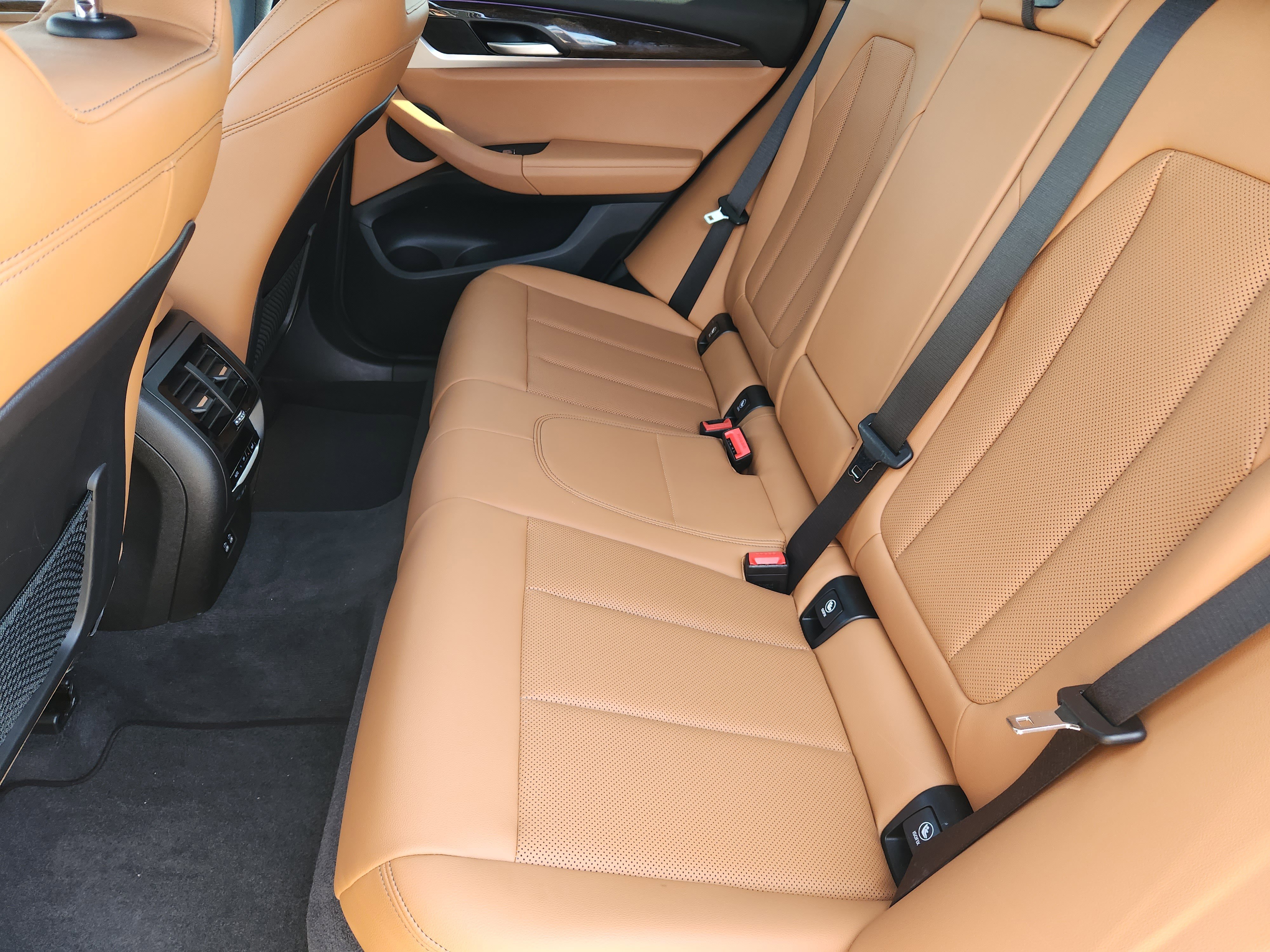 Used 2022 BMW X3 sDrive30i w/ Premium Package 2 (ZPA) image 32