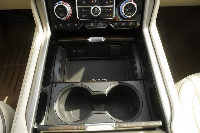 Used 2022 GMC Yukon Denali RWD image 14