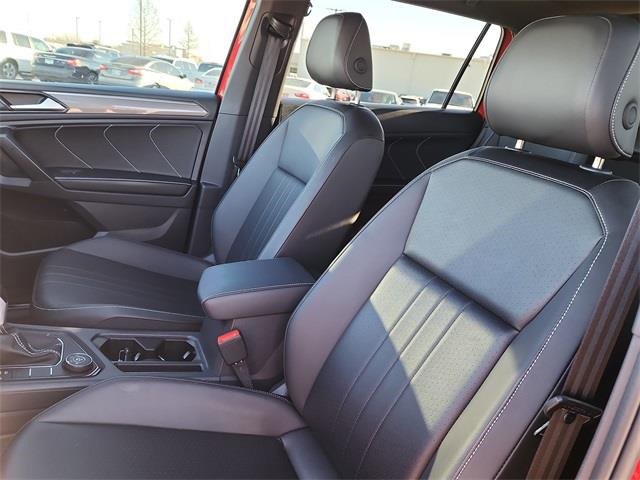 Certified 2024 Volkswagen Tiguan SE R-Line image 13