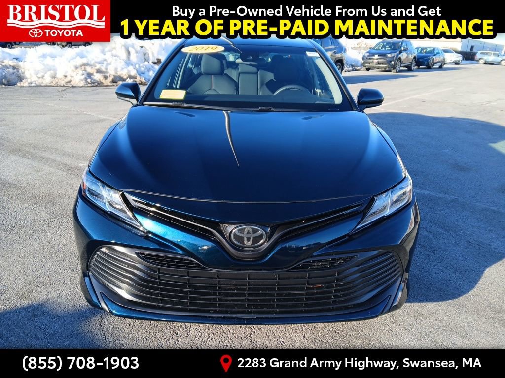 Used 2019 Toyota Camry LE image 2