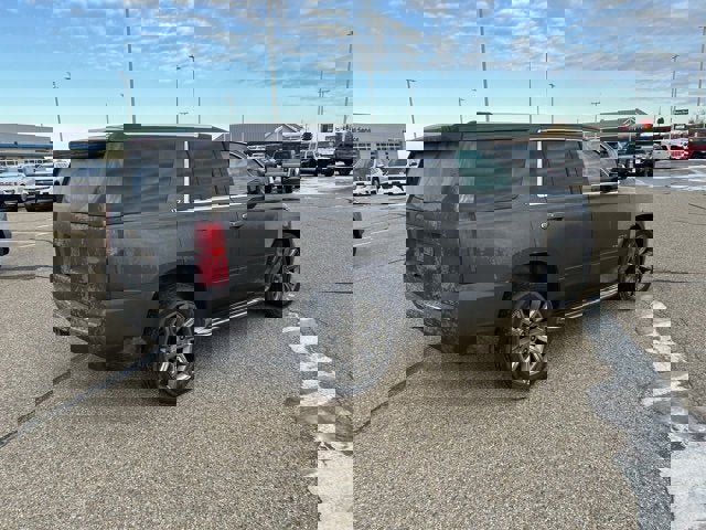 Used 2016 Chevrolet Tahoe LTZ image 3