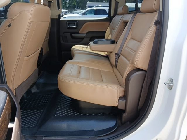 Used 2017 GMC Sierra 2500 Denali w/ Duramax Plus Package AWD/4WD image 19