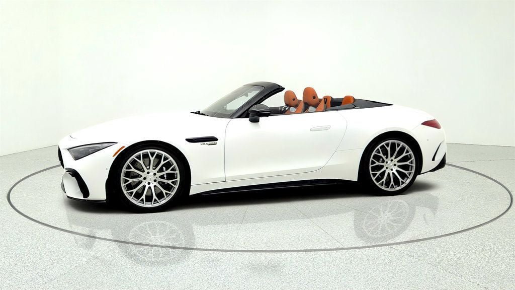 Used 2024 Mercedes-Benz SL 63 AMG 4MATIC image 8