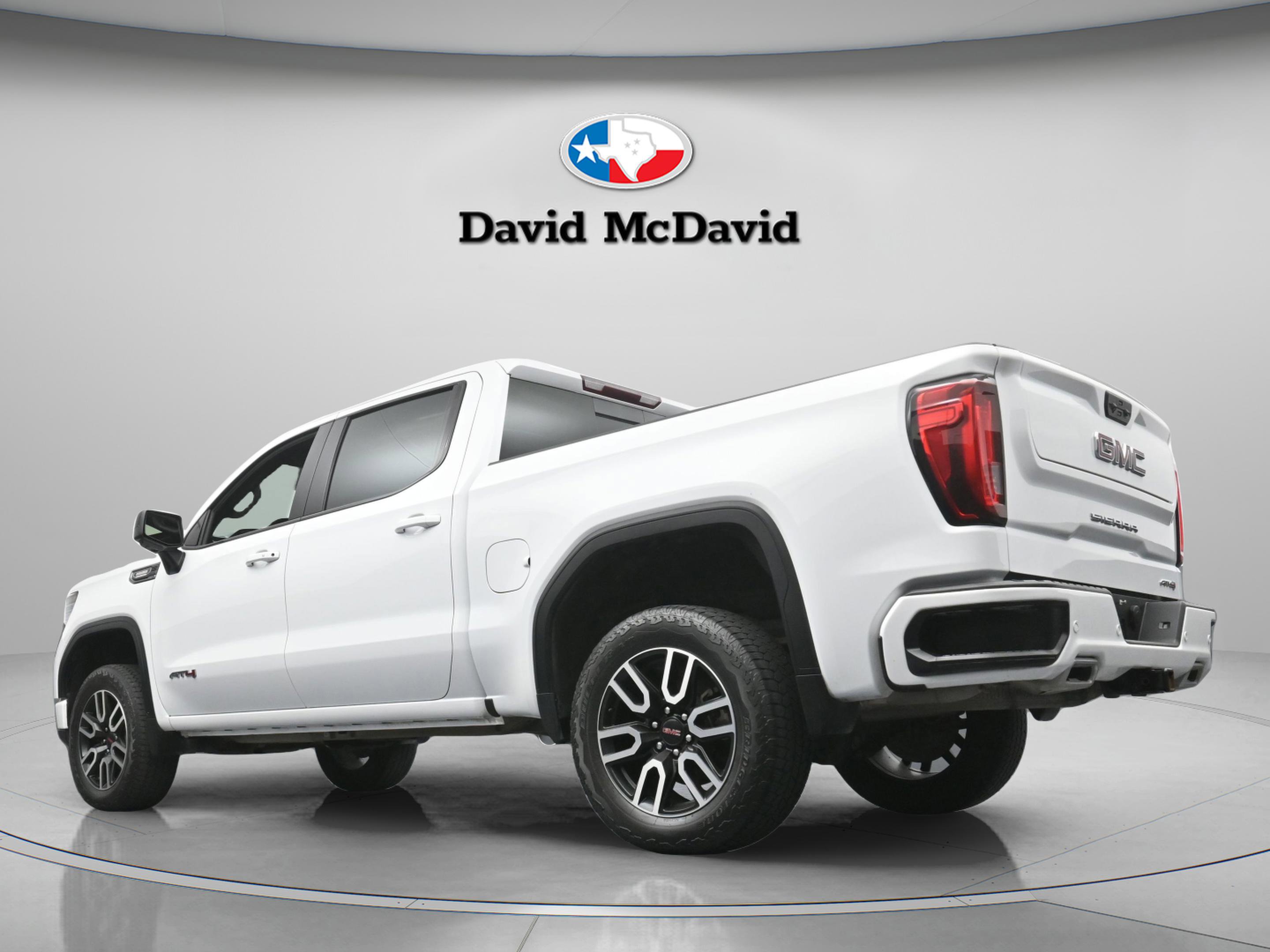 Used 2024 GMC Sierra 1500 AT4 w/ AT4 Preferred Package AWD/4WD image 35