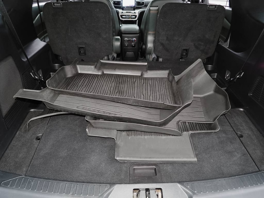 Used 2022 Ford Explorer Timberline w/ Timberline Technology Package AWD/4WD image 9