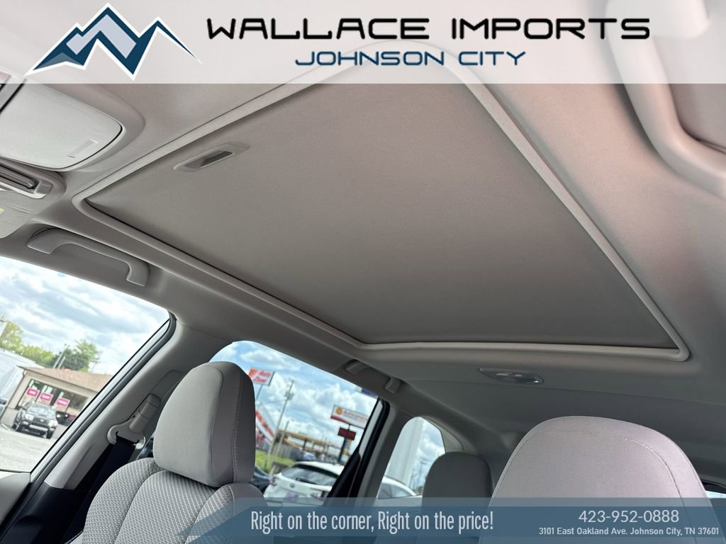 Certified 2023 Subaru Forester Premium image 15