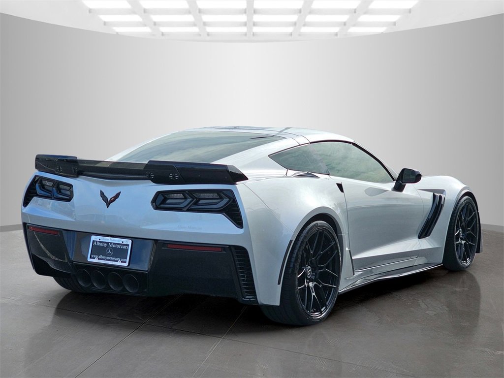 Used 2018 Chevrolet Corvette Grand Sport image 6