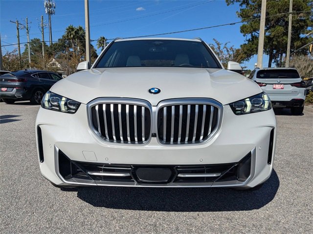 New 2026 BMW X5 xDrive40i w/ Climate Comfort Package image 9