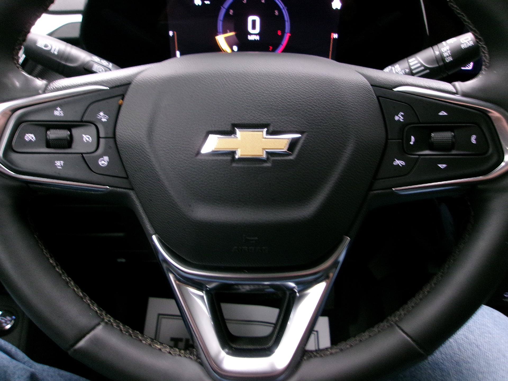 Used 2024 Chevrolet TrailBlazer LT w/ Convenience Package AWD/4WD image 6