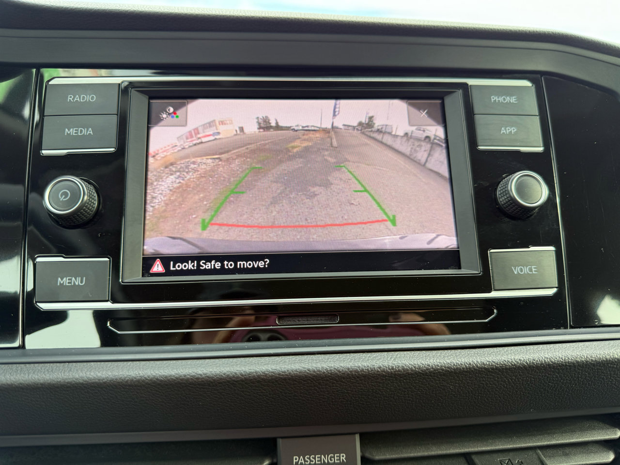 Used 2024 Volkswagen Jetta S image 39