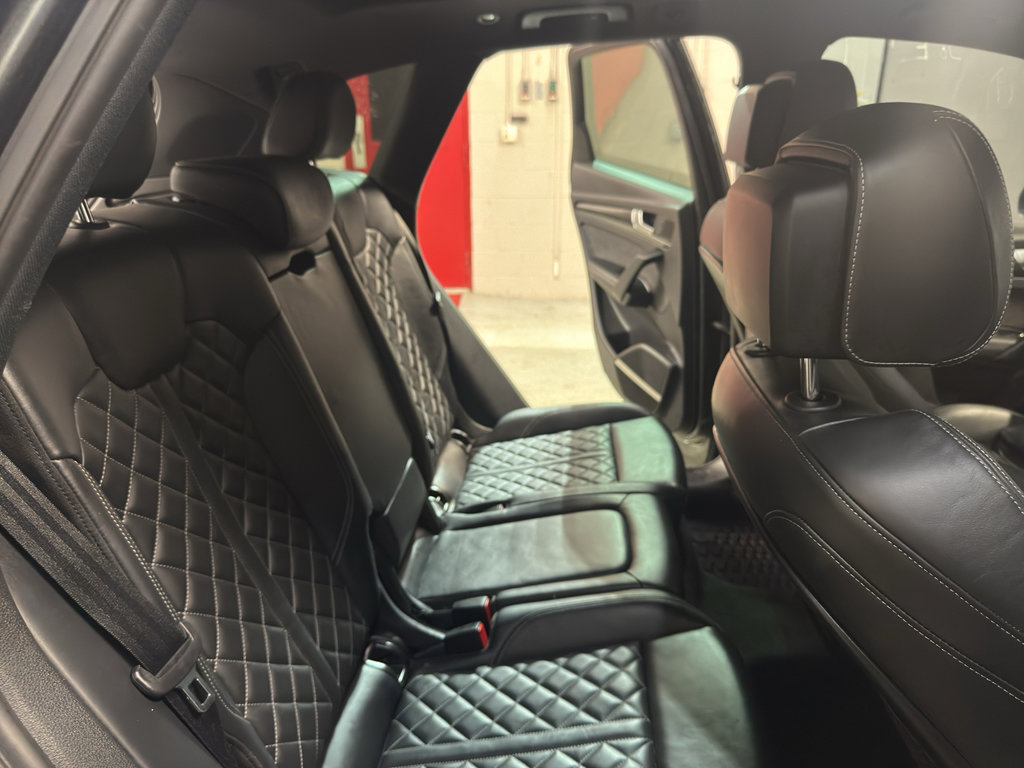 Used 2018 Audi SQ5 Premium Plus w/ S Sport Package AWD/4WD image 26